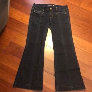American Eagle Flair Jeans
